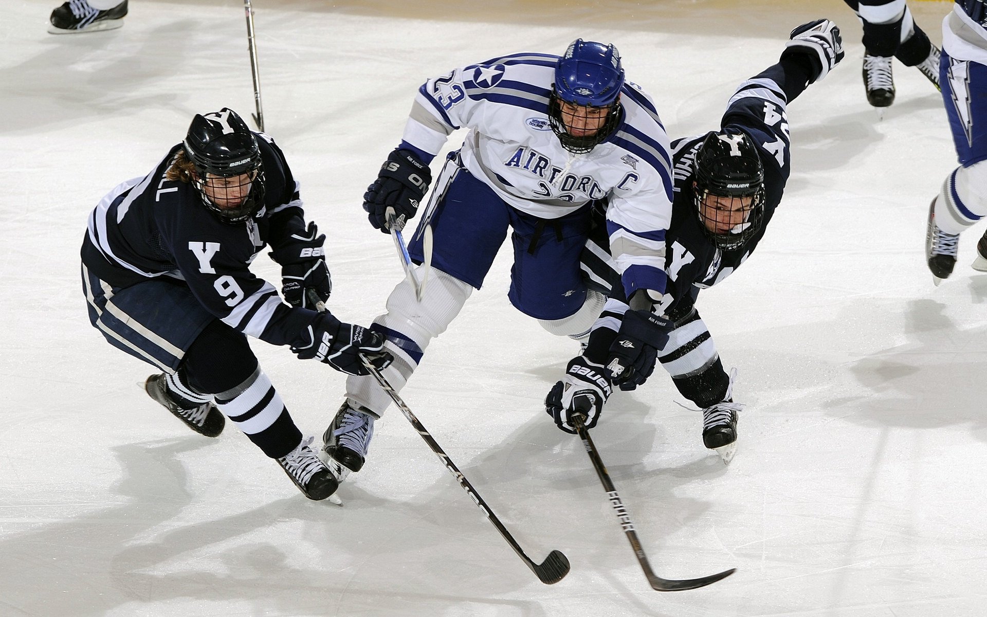 意甲VAR平台导入视觉+语义协同预判系统精度提升，意甲var使用规则